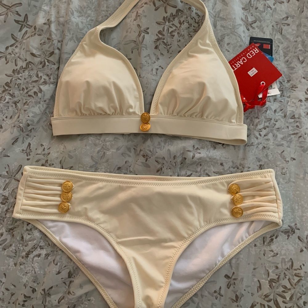 NWT RED CARTER White 2-piece Sz Large